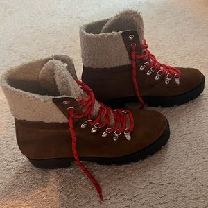 Steve Madden hiking boots size 10